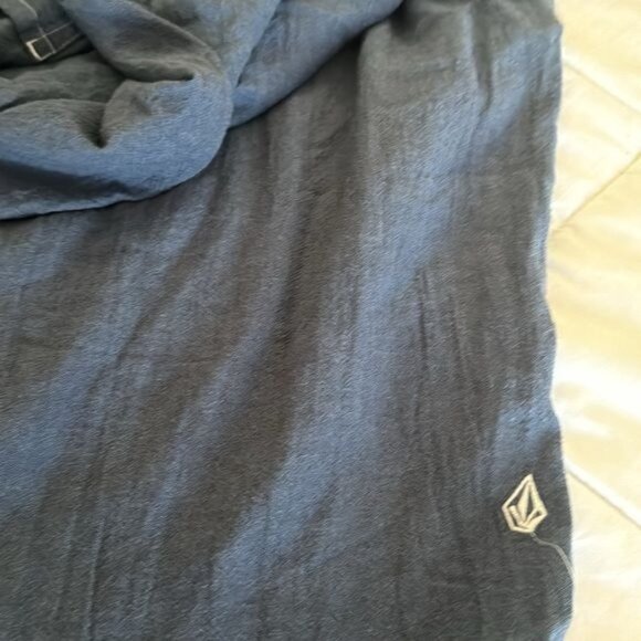 Volcom Womens Denim Overalls Size 10 Blue Adjustable Straps - Picture 8 of 11